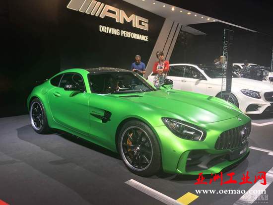 绿色的野兽 梅赛德斯-amg gt r车展亮相