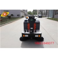 哪种电动扫地车比较适合清洁工厂车间?