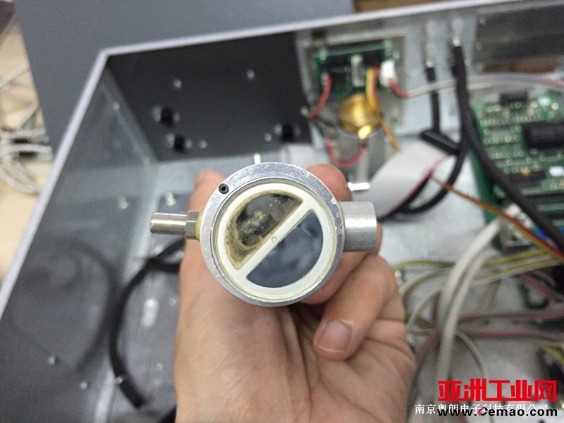 ABB EL3020分析仪的气室污染