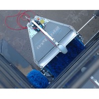 迷你版建筑幕墙清洗机