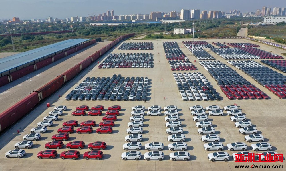 比亚迪2022年新能源乘用车销量突破185万辆