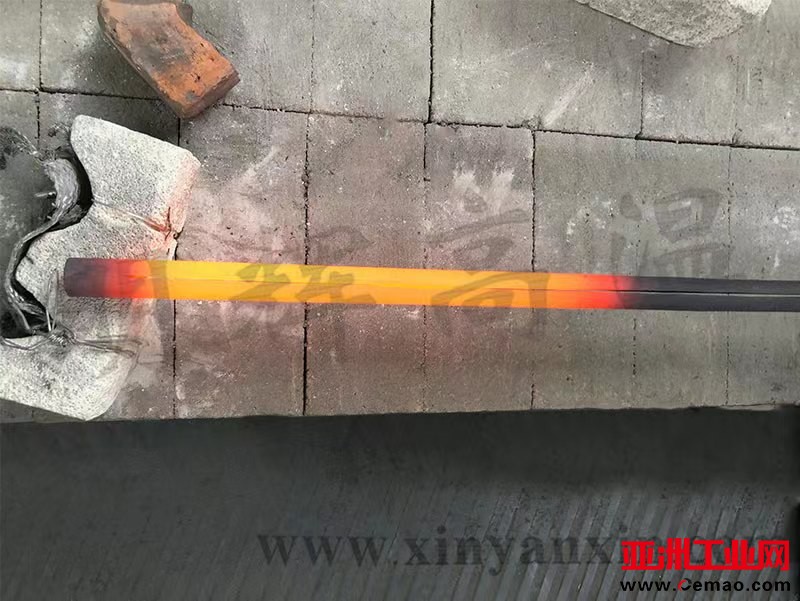 槽型硅碳棒电热元件