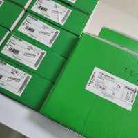 BMXP3420302	M340 高性能型 CPU
