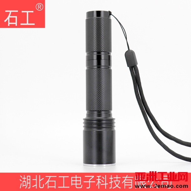 紫光YJ1010固态高能强光电筒