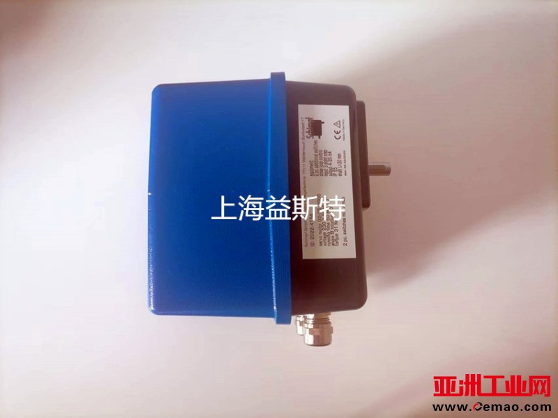 2bb3d9d0ddd8360d5f2ddc1645e9f2f_副本