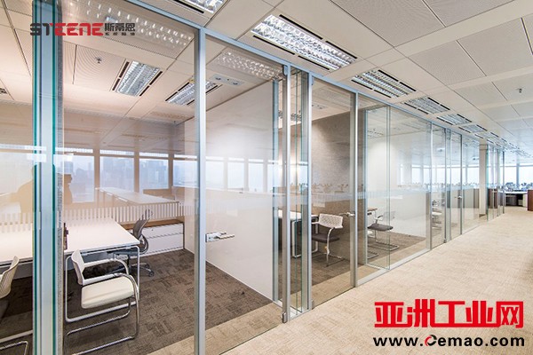 斯蒂恩会议室单玻璃隔断