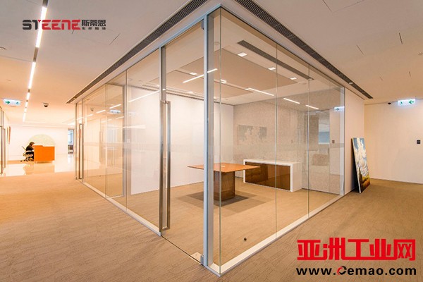 斯蒂恩会议室单玻璃隔断