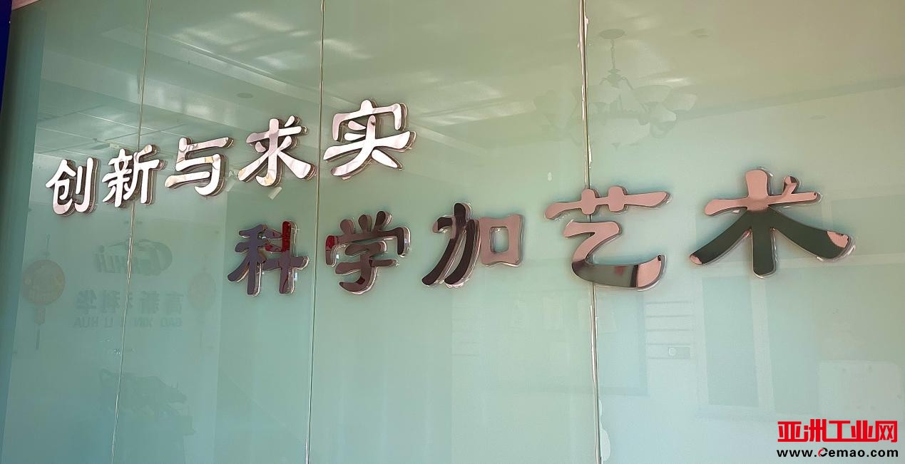 图片b.jpg