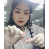 深圳假牙出口海外牙诊所 牙医，代理商