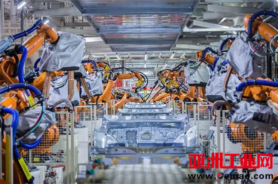 乐从钢铁世界金属加工：破解行业痛点，提升产业附加值