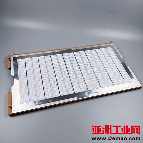 LED灯板磁性治具1 (1)jpg