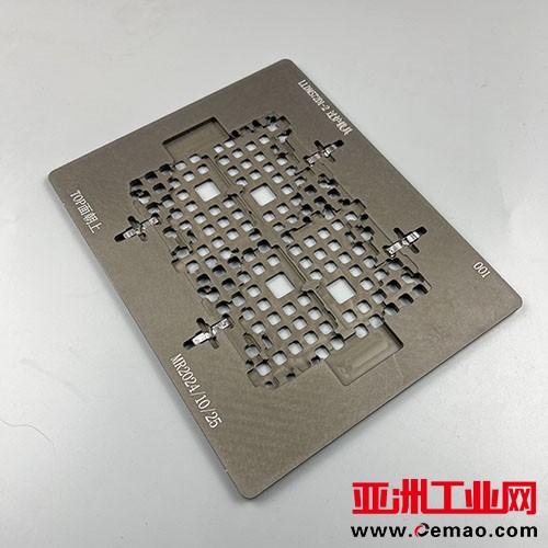 SMT弹簧卡扣治具3 (1)jpg