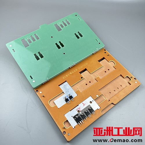 MOS管打螺丝治具 (2)jpg