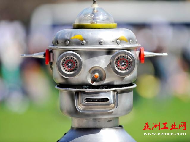 机器人已经开始在一些大公司取代工人