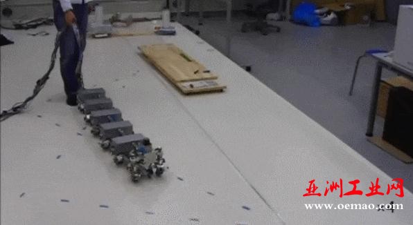机器人学走路 得靠这个像蜈蚣的同类“教”