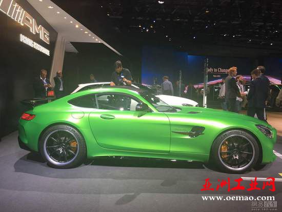 绿色的野兽 梅赛德斯-AMG GT R车展亮相