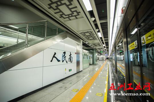 中国第一难地铁工程提前两个月通车