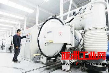 西北钛制式离心机研发成功 彻底打破国外垄断