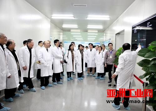 重大科研仪器设备研制专项“球形聚焦集声系统”过验