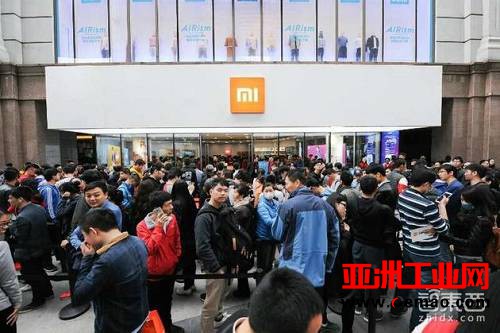 中国成全球最大机器人市场 德扑AI大战人类输局已定