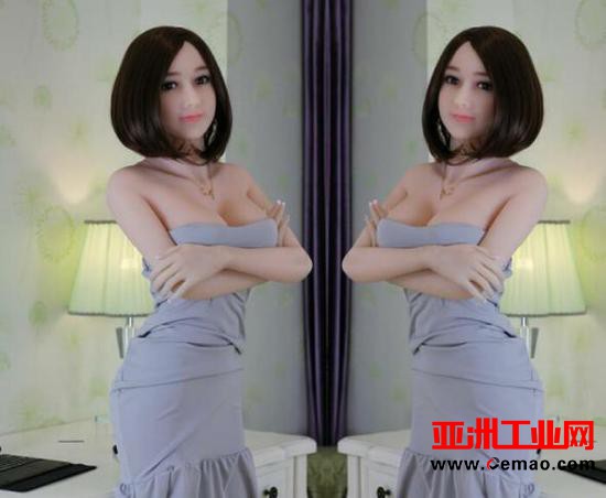 真实版机器人女友震撼来袭 引领高仿真机器人新时代