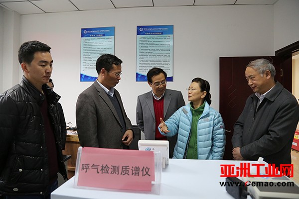 促医疗仪器国产化 医学物理与技术重点实验室获建