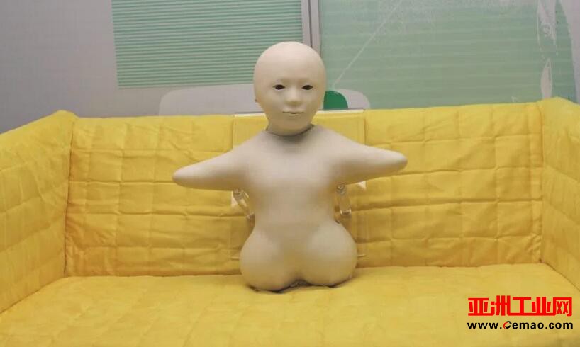 赞赏还是批评？未来的人将如何看待今天的机器人？