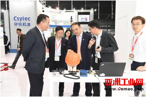 专注保电量智能运维系统与服务 金鸿泰惊艳亮相SNEC 2017