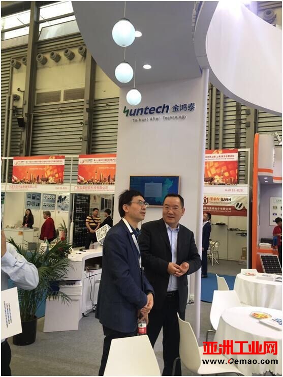 专注保电量智能运维系统与服务 金鸿泰惊艳亮相SNEC 2017