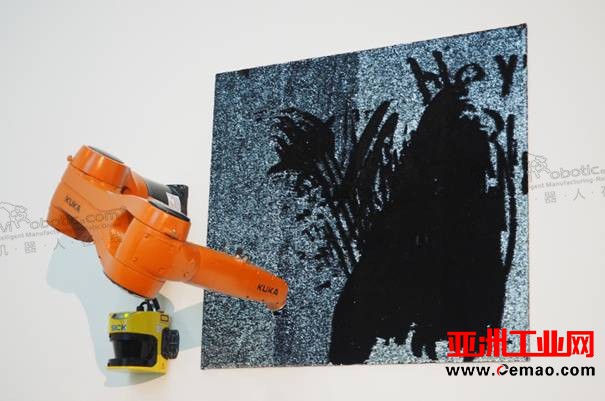 一场主角是KUKA机器人的艺术展