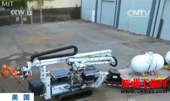 这个3D打印机器人能用14小时建完一个房子
