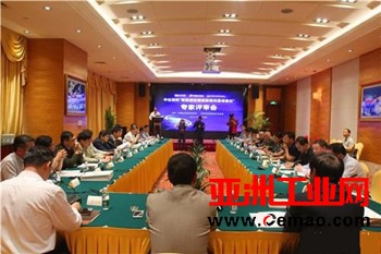 智能感知凝视型高光谱成像仪通过评审 技术水平国际领先