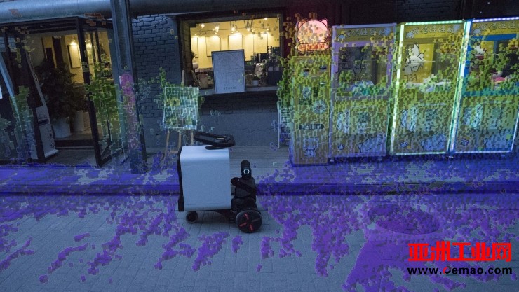 用平衡车送外卖？Segway Robotics和Intel联合推出配送机器人