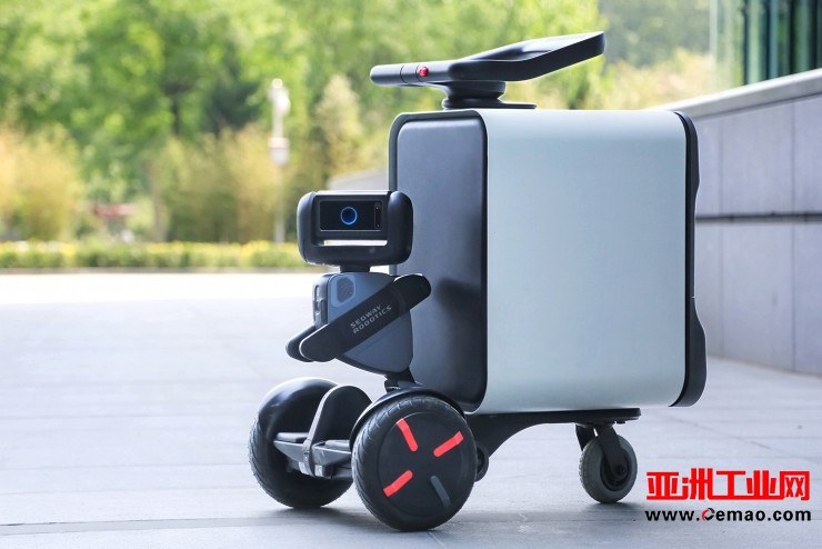 用平衡车送外卖？Segway Robotics和Intel联合推出配送机器人