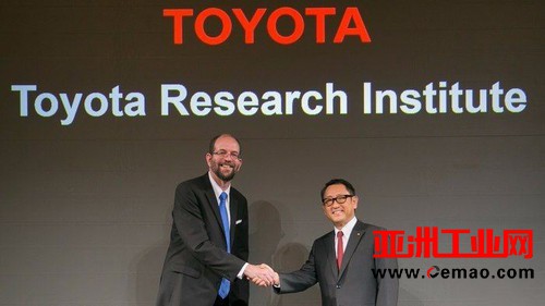 飞机、航母都有了，中国机器人何时与世界较劲？