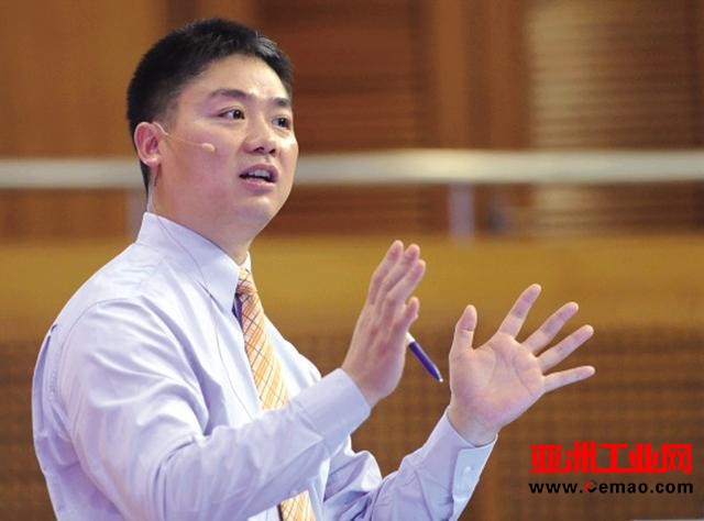 刘强东语出惊人：五年后，给你送货的都是机器人