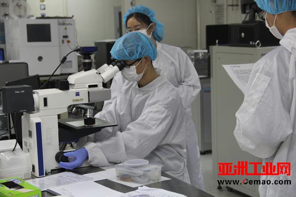 中国芯片产业换道超车的可能：碳基芯片