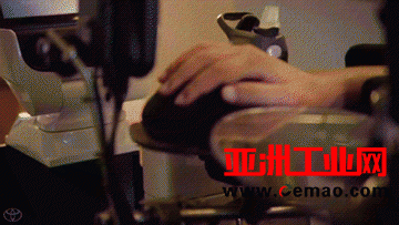 谁来照顾弱势群体？丰田的答案是：机器人