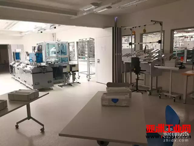 拉德国总理站台，把仿生机器人玩上天，解密这家公司的黑科技