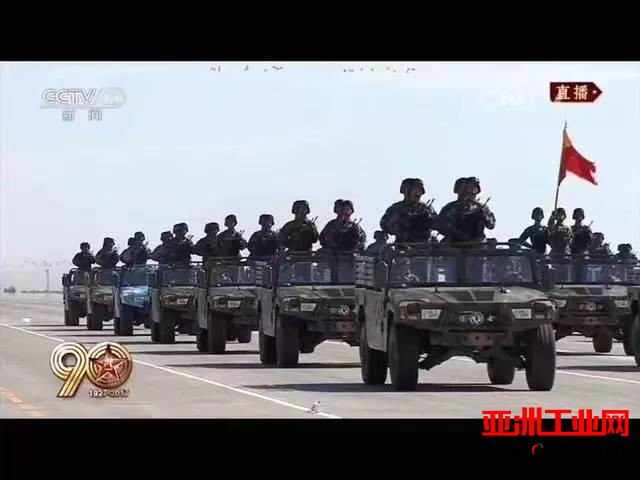 沙场秋点兵，战车扬军威，为中国制造点赞