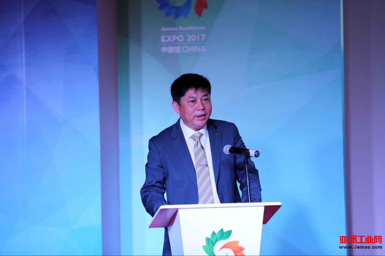 “中国协鑫日”亮相阿斯塔纳世博会