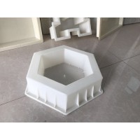 中孔六角护坡模具市场亮点